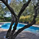 Mediterranean With Sea View In Bormes *