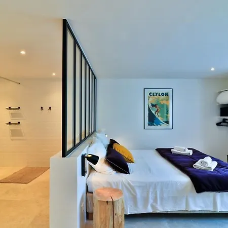 Mediterranean With Sea View In Bormes 펜션