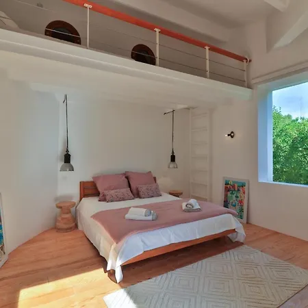 Mediterranean With Sea View In Bormes Tatil Evi